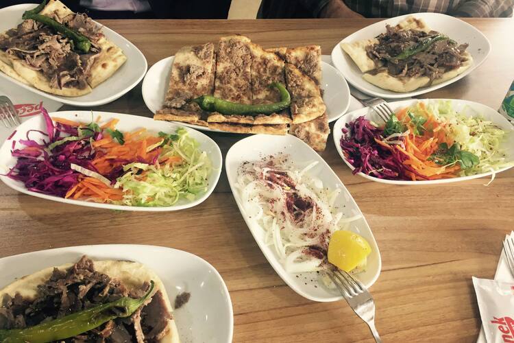 Pecenek Doner Iskitler Altindag Ankara